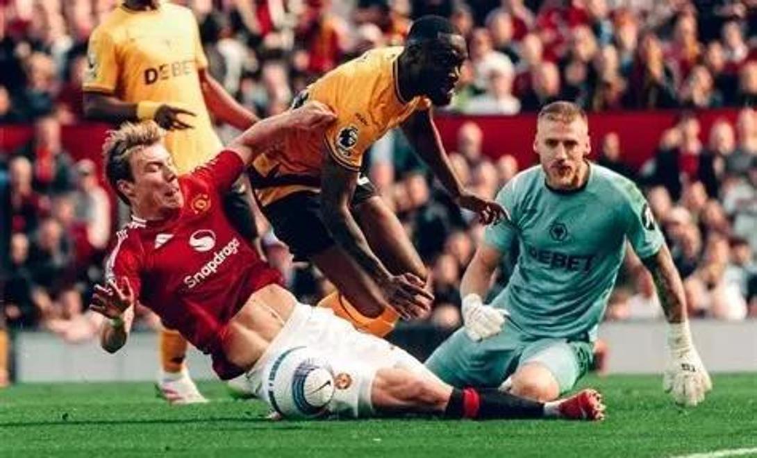 九游-曼联后卫神勇救险，助球队成功保级，文章评论.-九游