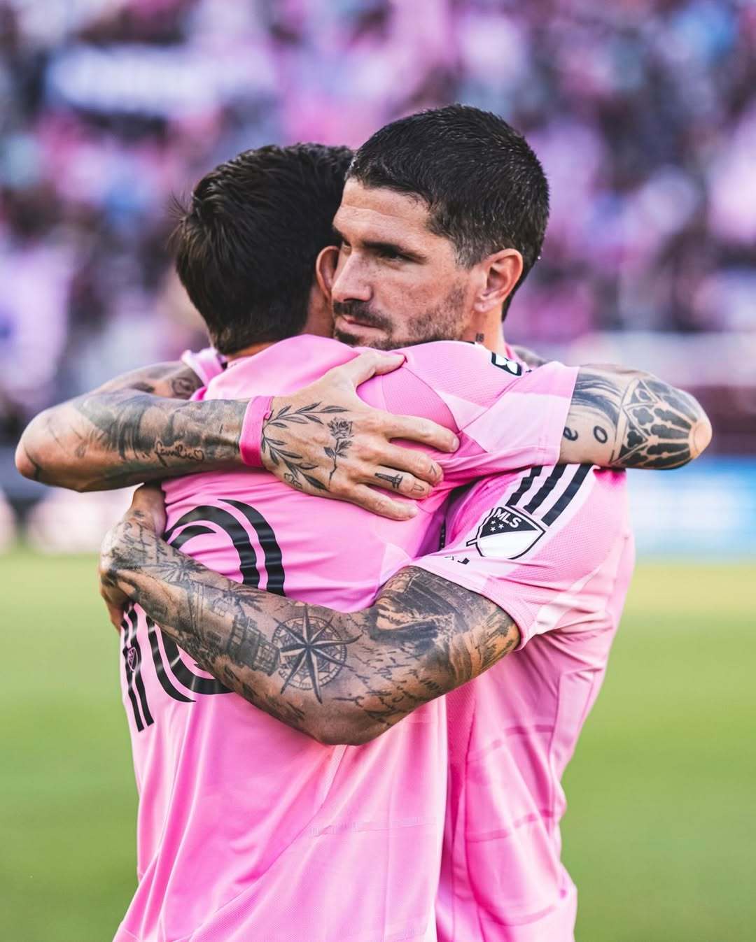 窗口期欧超杯焦点战，马德里竞技官宣签约，话题不断，更衣室氛围转暖